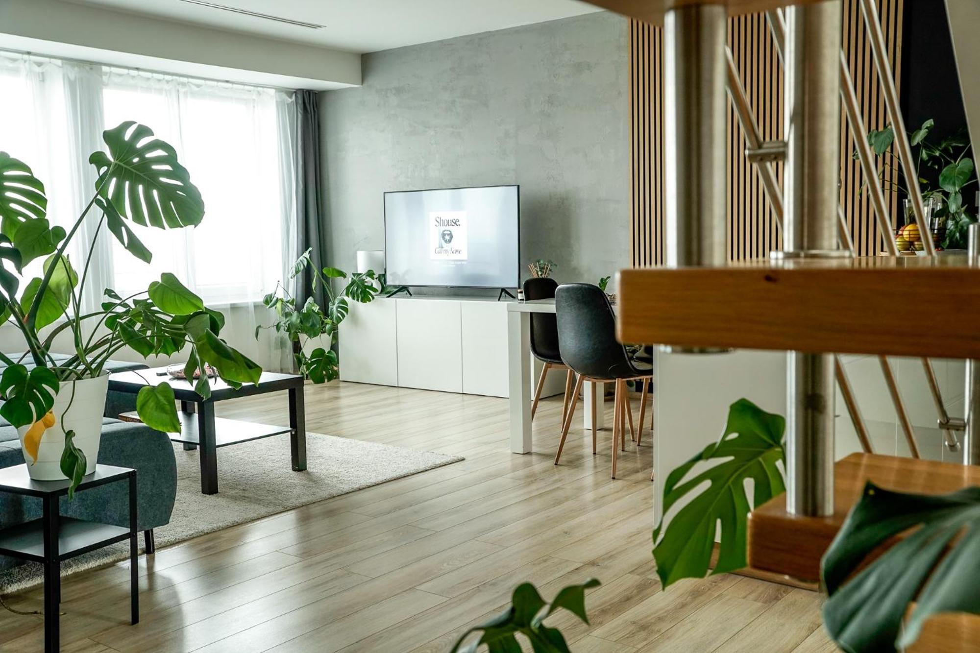 Urban Zenhouse No.2 - Breakfast Included Apartamento Bratislava Exterior foto